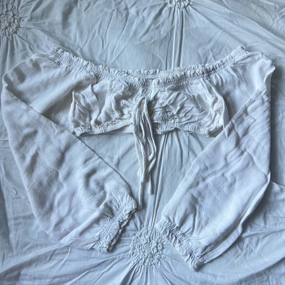 White Off Shoulder Long Sleeve Crop Top
